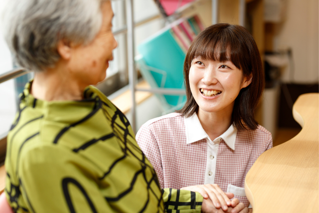 介護の仕事に向いている人はどんな人?介護サービス別の適性も解説! 介護の仕事に向いている人はどんな人?介護サービス別の適性も解説!